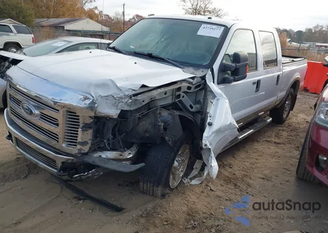 2008 Ford F-250 King Ranch/Lariat/Xl/Xlt z USA, uszkodzony, nr VIN 1FTSW20R68EC33154